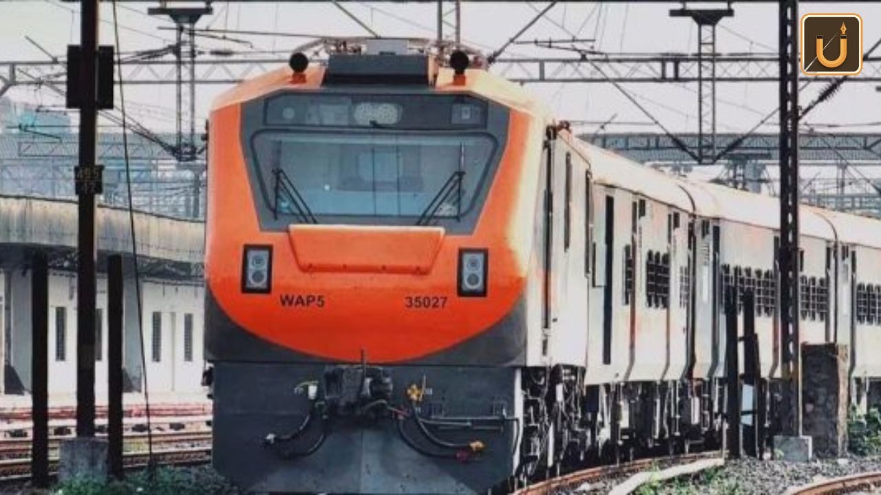 Usthadian Academy / Amrit Bharat Train Set to Transform Rail Travel